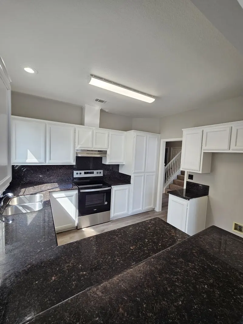 Full kitchen remodel with new appliances — R&L project
