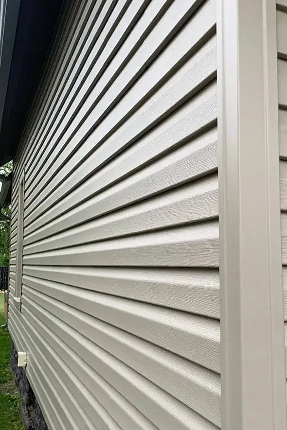 Vinyl siding installation — R&L project